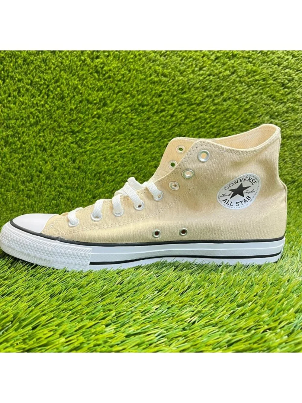 Converse Chuck Taylor All Star High Mens Size 10 Ivory Athletic Shoes Sneakers